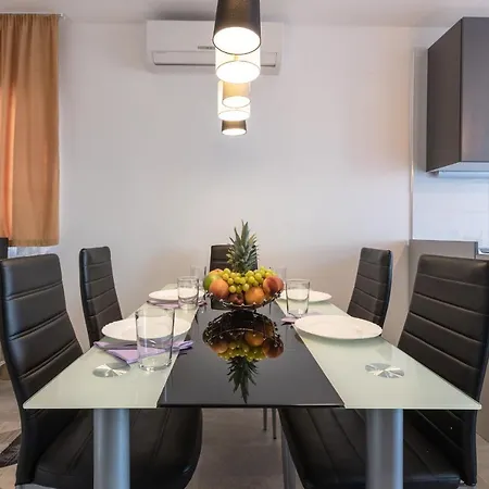Feriehus Holiday Insulam Mare *