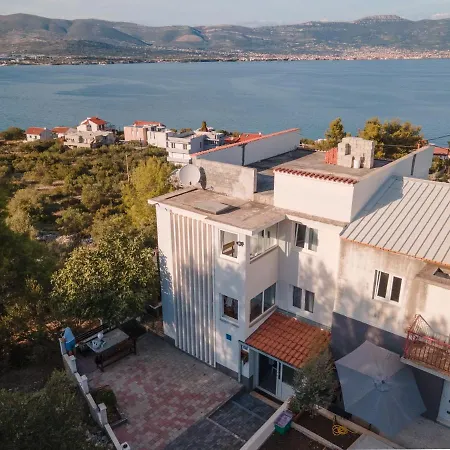 Holiday Insulam Mare Prázdninový dům Trogir