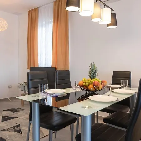 Prázdninový dům Holiday Insulam Mare Trogir